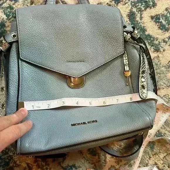 Michael’s Kors blue backpack - Picture 6 of 8